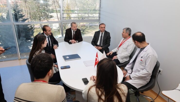 Eğitimde Ortak Vizyon: Milli Eğitim Müdürü Beraat Şahin Bahçeşehir Koleji’nde!