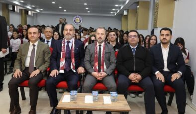 Elazığ’da “Gönüllerde Tek Renk”: 460 Öğrenciye Elazığspor Forması Takdim Edildi!