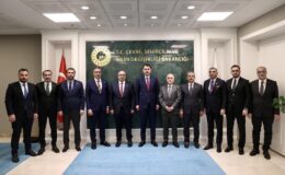 Ankara’da Dev Elazığ Zirvesi! Tüm Milletvekilleri Bakan Kurum’un Kapısını Çaldı